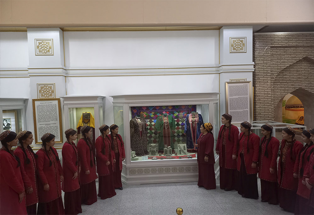 Nepislik älemiň soltany