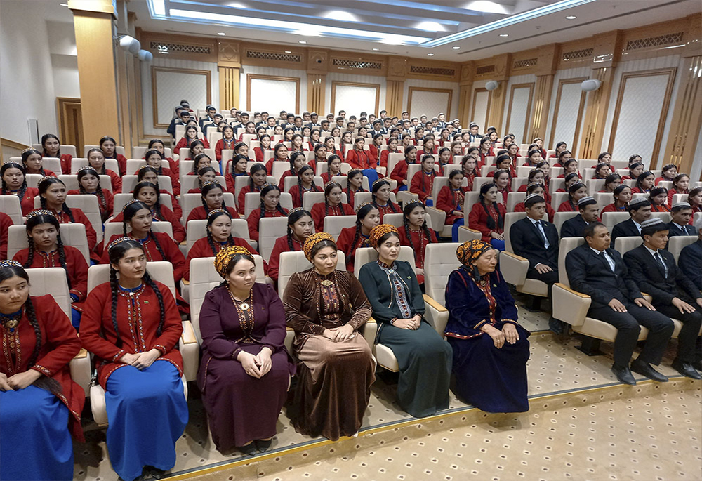 “TÜRKMENISTAN – BITARAPLYGYŇ  MEKANY”